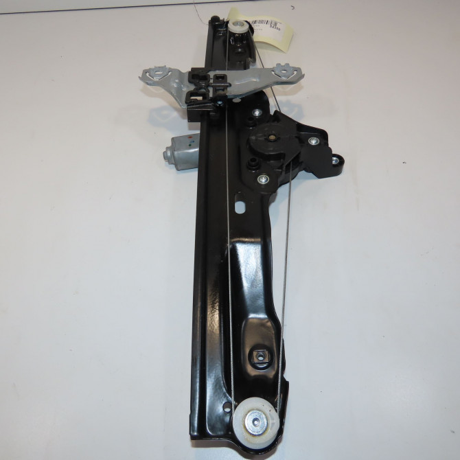 Mecanisme + moteur lève-glace avant droit occasion RENAULT KADJAR Phase 1 06-2015->... 1.2 TCE 130ch 807209732R 2