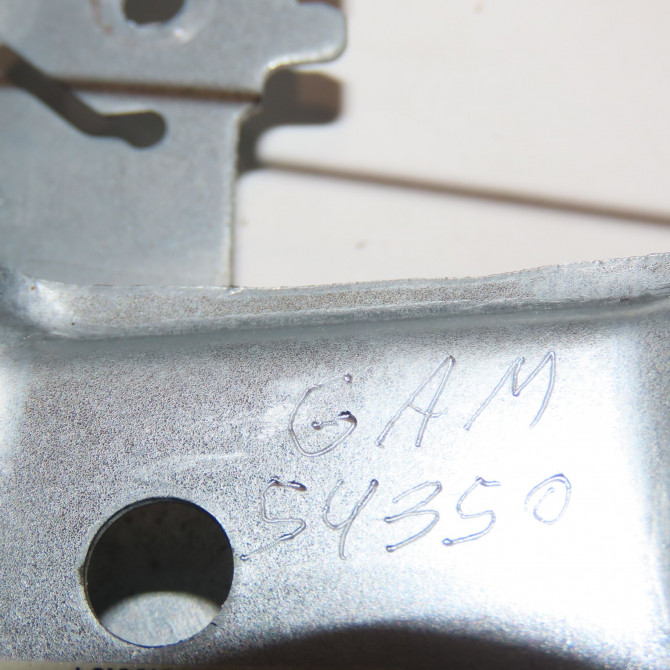 Mecanisme+moteur leve-glace ard occasion RENAULT KADJAR Phase 1 06-2015->... 1.2 TCE 130ch 827004EA0A 4