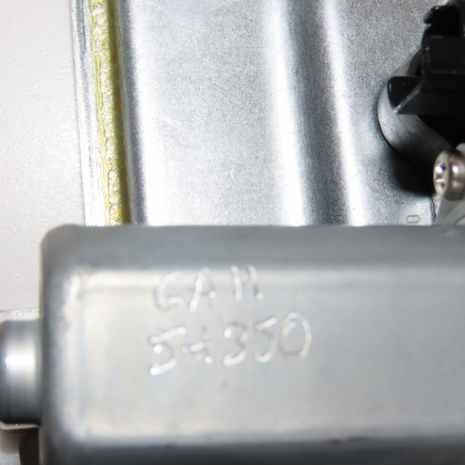 Mecanisme+moteur leve-glace ard occasion RENAULT KADJAR Phase 1 06-2015->... 1.2 TCE 130ch 827004EA0A 5