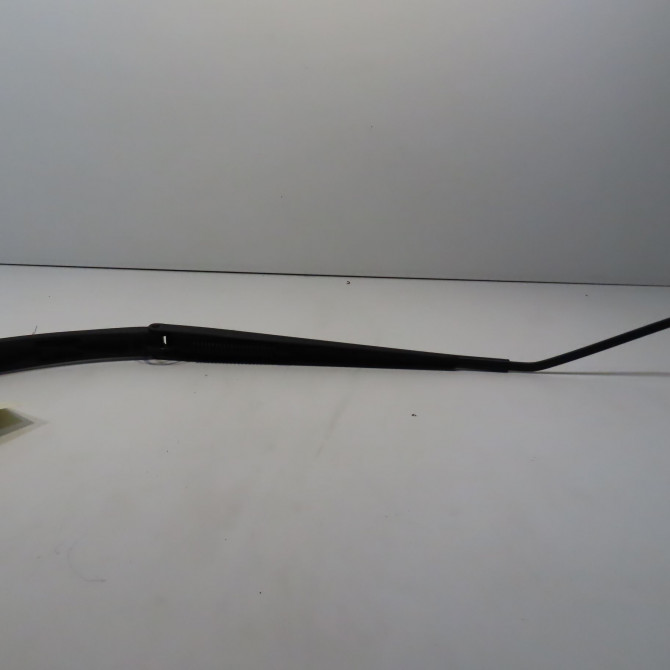 Bras essuie-glace avant droit occasion RENAULT KADJAR Phase 1 06-2015->... 1.2 TCE 130ch 288811109R 2