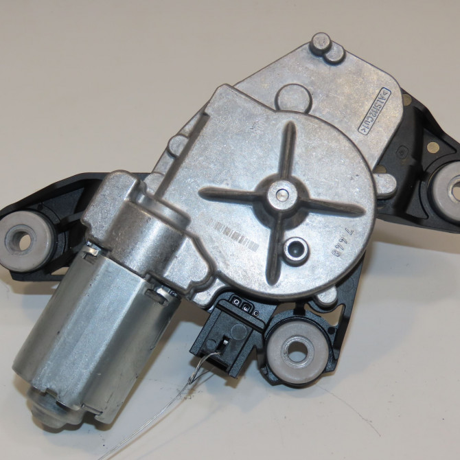 Moteur essuie-glace arrière occasion RENAULT TWINGO III Phase 1 06-2014->... 1.0 SCE 12v 70ch 287109280R 2