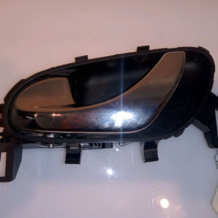 Poignee int porte avg occasion NISSAN QASHQAI II Phase 1 02-2014->... 806714EA1A