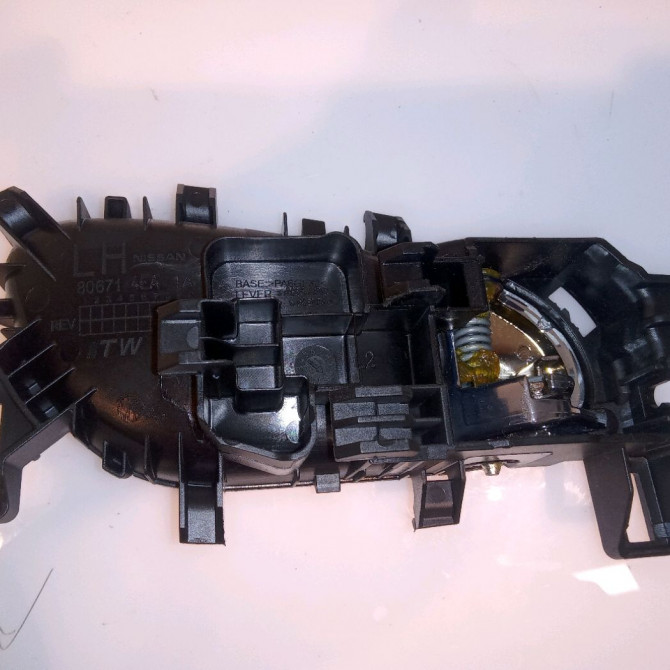 Poignee int porte avg occasion NISSAN QASHQAI II Phase 1 02-2014->... 806714EA1A 2