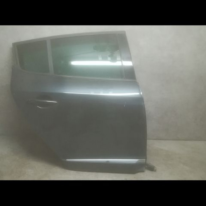 Porte arrière droite occasion RENAULT MEGANE III Phase 3 10-2013->... 1.5 DCI 110ch 821006014R 1