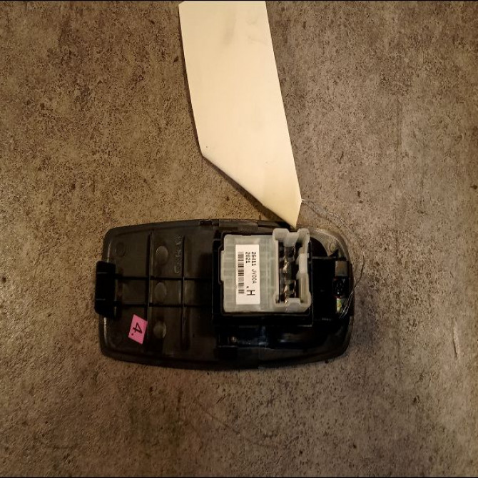 Commande lève-glace porte avant droite occasion RENAULT KOLEOS I Phase 1 06-2008->12-2011 2.0 DCI 16v 150ch 2