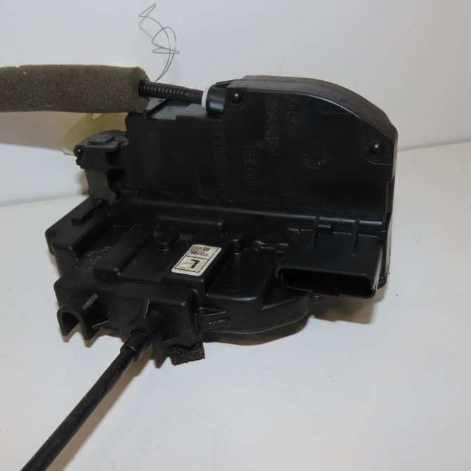 Serrure porte arg occasion RENAULT KOLEOS I Phase 1 06-2008->12-2011 2.0 DCI 150ch 825037711R 2