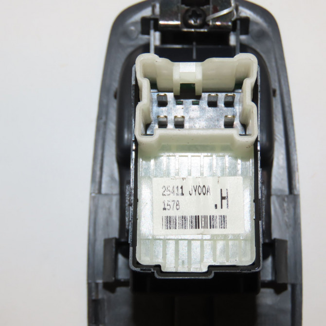 Commande lève-glace porte avant droite occasion RENAULT KOLEOS I Phase 1 06-2008->12-2011 2.0 DCI 150ch 3