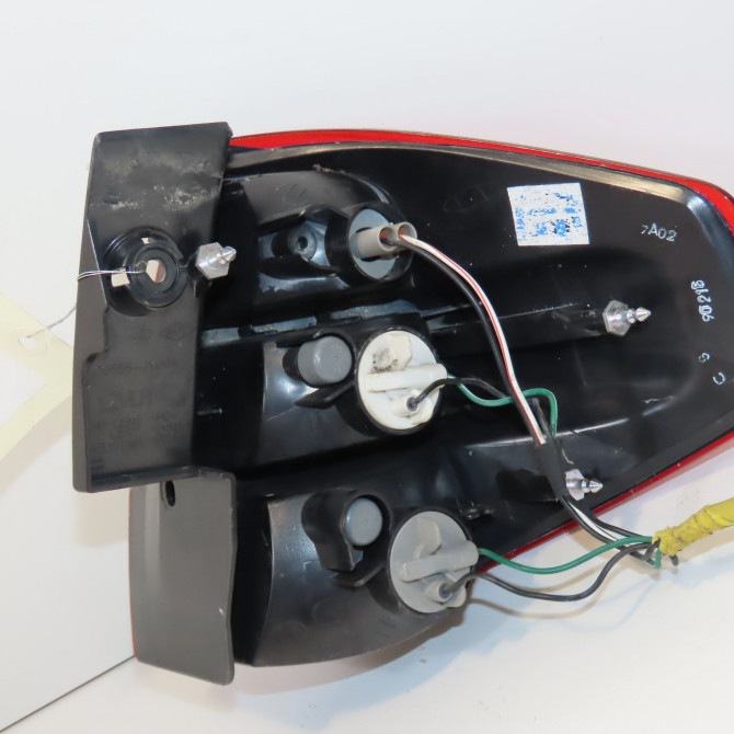 Feu arrière gauche occasion RENAULT KOLEOS I Phase 1 06-2008->12-2011 2.0 DCI 150ch 26555JY00A 2