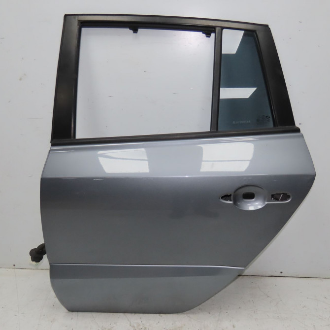 Porte arrière gauche occasion RENAULT KOLEOS I Phase 1 06-2008->12-2011 2.0 DCI 150ch 821010803R 1