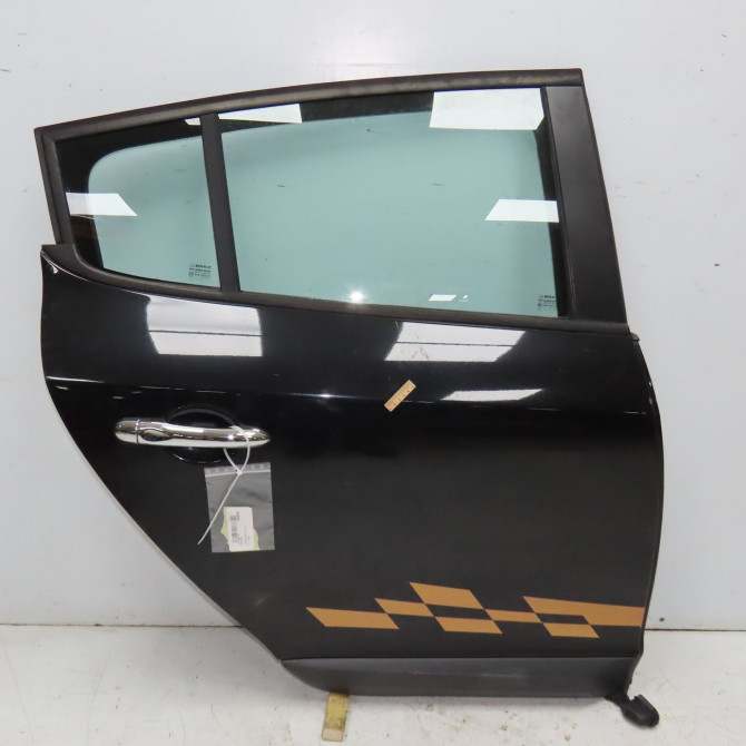 Porte arrière droite occasion RENAULT MEGANE III Phase 2 01-2012->06-2014 821006014R 1