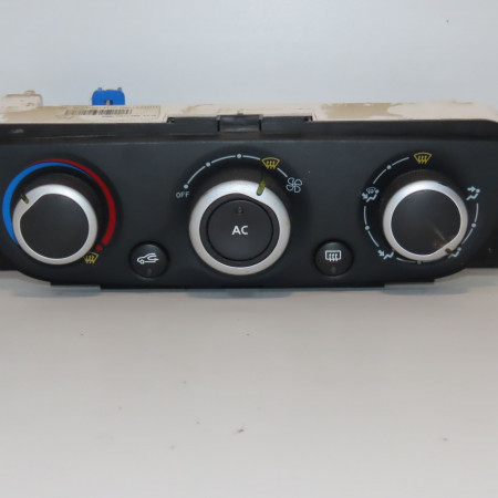 Commande de chauffage occasion  275101203R