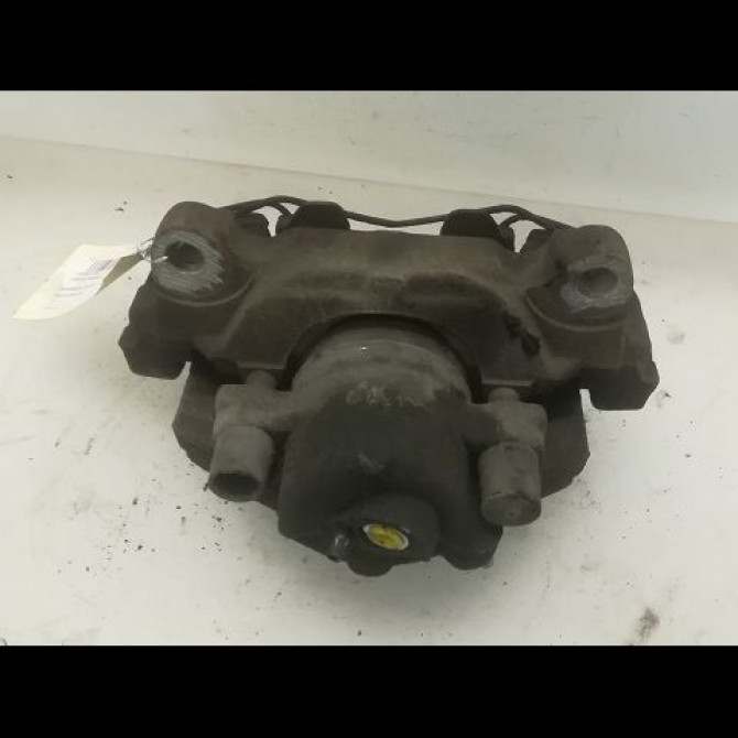 Etrier de frein avant gauche occasion VOLKSWAGEN TOURAN I Phase 2 11-2006->09-2010 1.9 TDI 105ch 1K0615123E 2