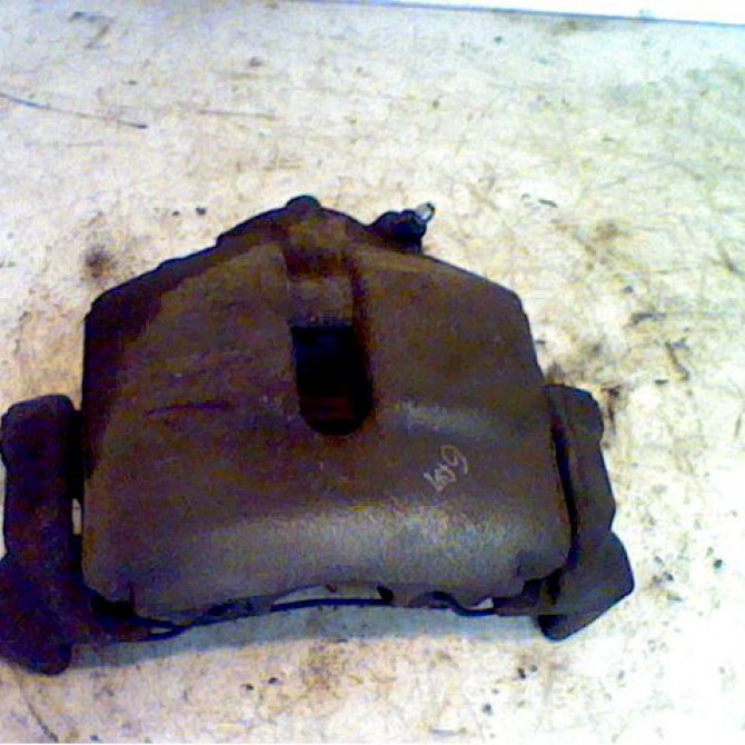 Etrier de frein avant gauche occasion AUDI A3 II Phase 1 06-2003->06-2008 1.9 TDi 1K0615123E 1