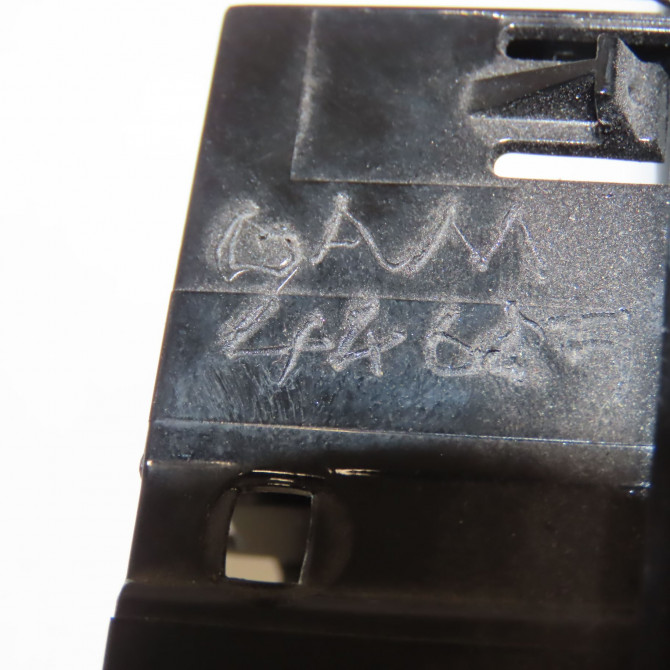 Commande lève-glace porte avant gauche occasion RENAULT CLIO IV Phase 1 07-2012->... 1.5 DCI 90ch 254112588R 4