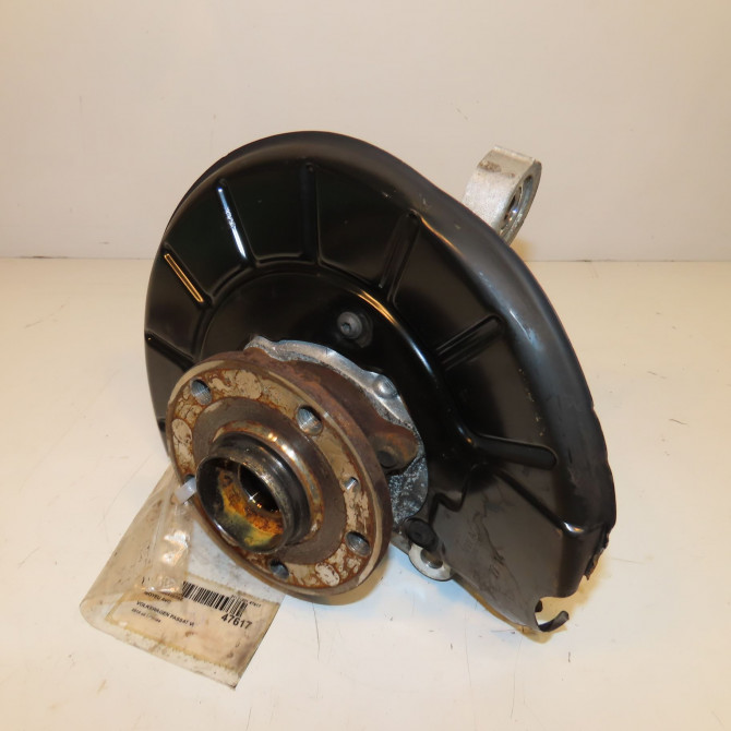 Moyeu avg occasion VOLKSWAGEN PASSAT VI Phase 1 CC 11-2011->12-2017 5K0498621 1