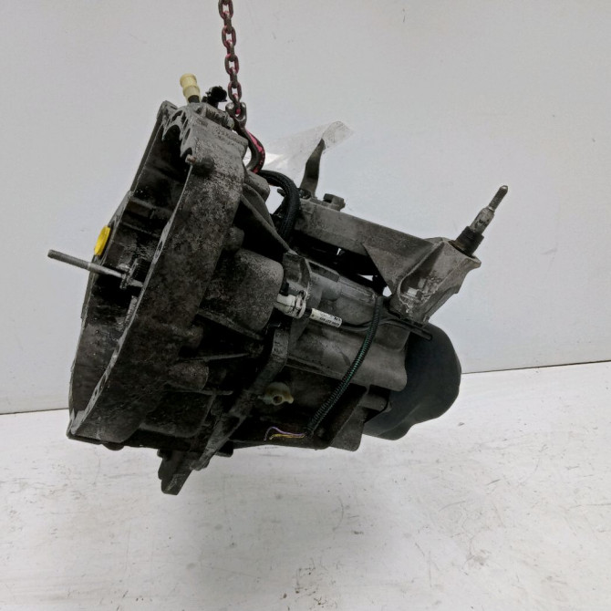 Boîte à vitesse mecanique occasion RENAULT CLIO III Phase 2 03-2009->12-2014 1.2 TCE 16v 100ch 7701723431 2
