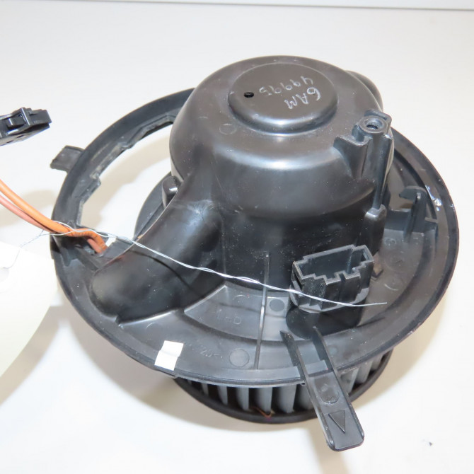 Ventilateur de chauffage occasion VOLKSWAGEN NEW BEETLE II phase 1 09-2011->... 1.6 TDI 105ch 561820015E 2