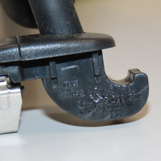 Pare-soleil gauche occasion VOLKSWAGEN NEW BEETLE II phase 1 09-2011->... 1.6 TDI 105ch 5C5857551CD3H8 3