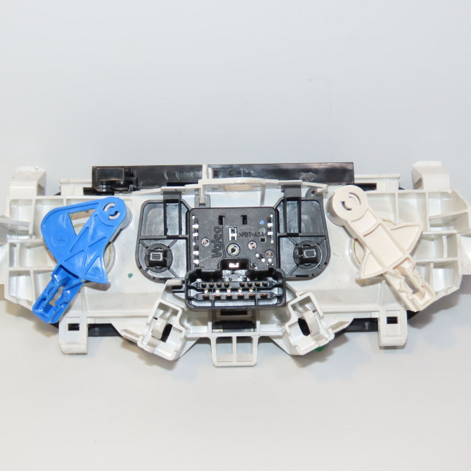 Commande de chauffage occasion RENAULT TWINGO II Phase 1 06-2007->11-2011 1.5 DCI 65ch 7701067954 2