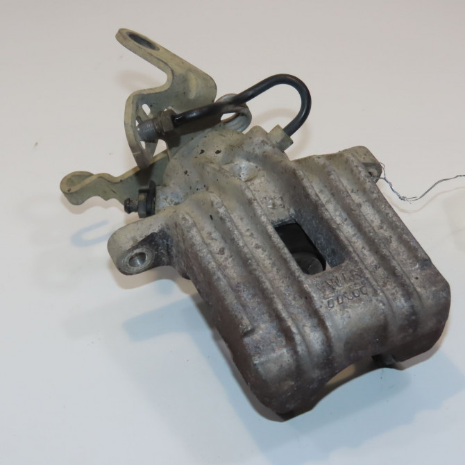 Etrier de frein arrière droit occasion VOLKSWAGEN GOLF V Phase 1 11-2003->10-2008 1.9 TDI 105ch 1K0615424J 1