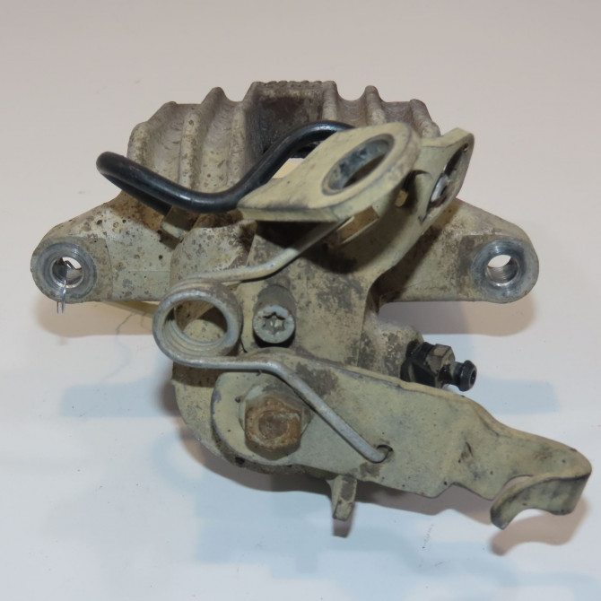 Etrier de frein arrière droit occasion VOLKSWAGEN GOLF V Phase 1 11-2003->10-2008 1.9 TDI 105ch 1K0615424J 3