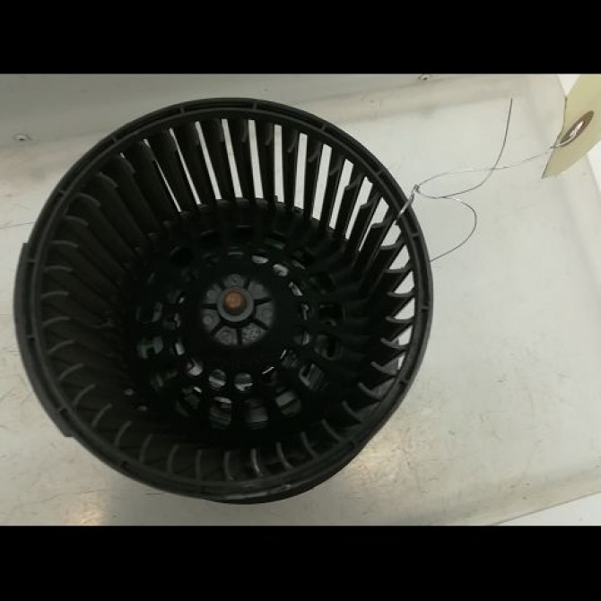 Ventilateur de chauffage occasion RENAULT CLIO IV Phase 1 07-2012->... 1.5 DCI 90ch 272101170R 1