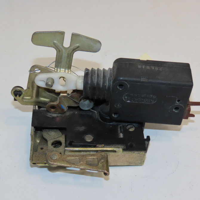 Serrure porte ard occasion CITROEN SAXO Phase 2 09-1999->12-2004 1.1i 60ch 913875 2