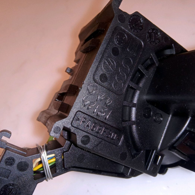 Commande essuie glace occasion AUDI A3 II Phase 1 06-2003->06-2008 8P0953519D9B9 3