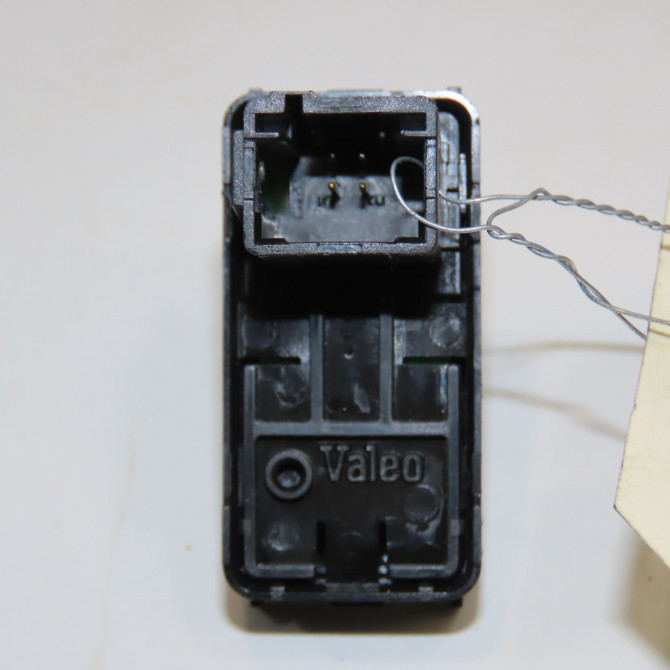 Commande lève-glace porte avant droite occasion CITROEN C3 PICASSO Phase 1 02-2009->08-2012 1.6 HDi 16v 90ch 6490P9 2