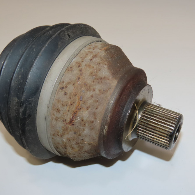 Transmission avant droite occasion AUDI A6 III Phase 2 AVANT 10-2008->12-2010 4F0407272K 2