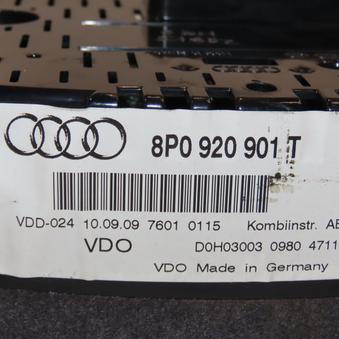 Compteur occasion AUDI A3 II Phase 2 06-2008->07-2012 1.6 TDi 105ch 8P0920901T 4