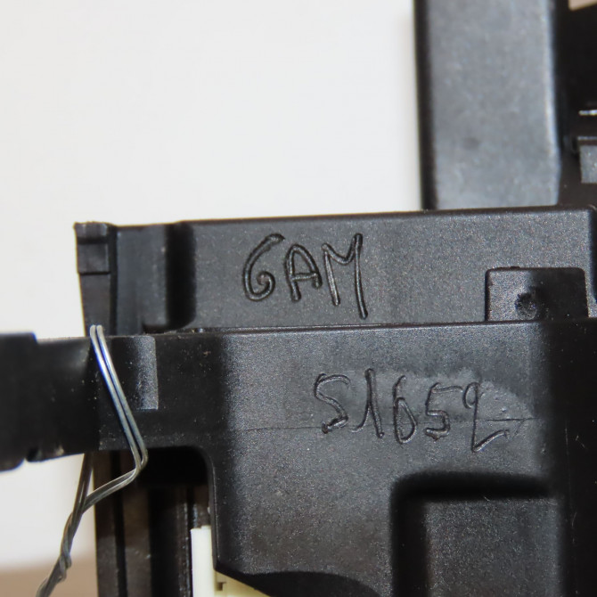 Commande essuie glace occasion AUDI A3 II Phase 2 06-2008->07-2012 1.6 TDi 105ch 8P0953519D9B9 5