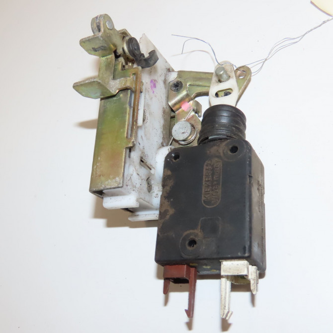 Serrure porte avd occasion CITROEN SAXO Phase 1 03-1996->09-1999 1.1i 913688 2