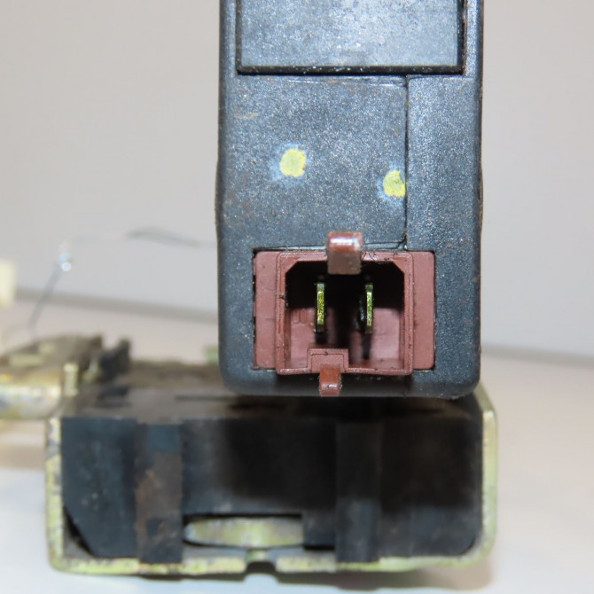 Serrure porte ard occasion CITROEN SAXO Phase 1 03-1996->09-1999 1.1i 913875 3