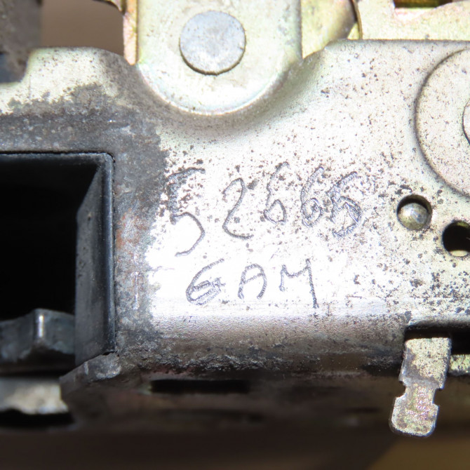 Serrure porte ard occasion CITROEN SAXO Phase 1 03-1996->09-1999 1.1i 913875 4