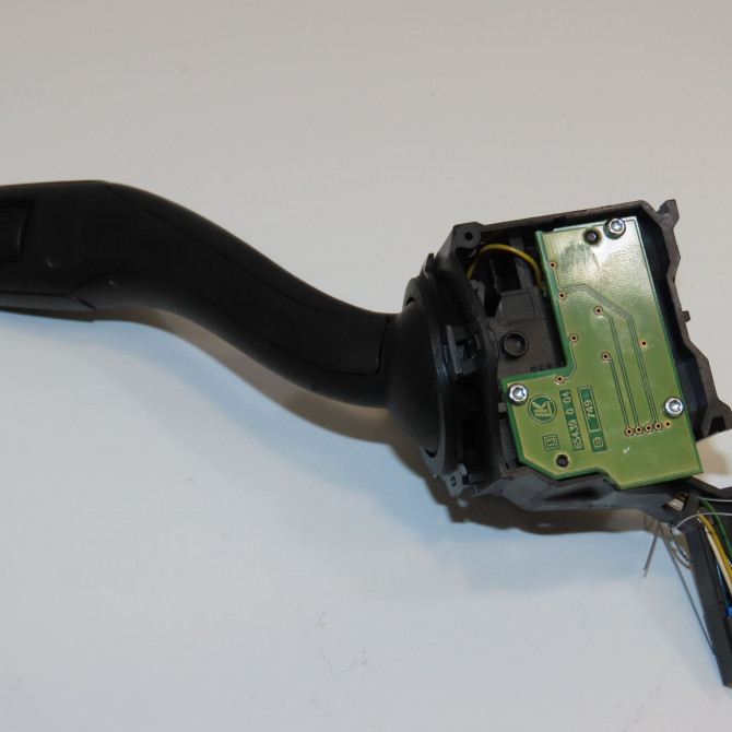 Commande essuie glace occasion AUDI A3 II Phase 1 06-2003->06-2008 1.9 TDi 8P0953519D9B9 2