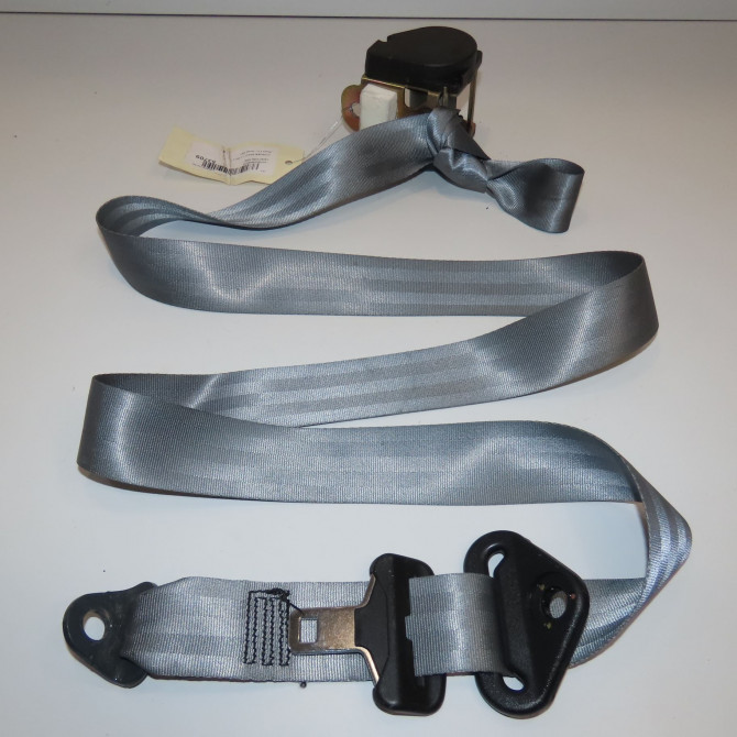 Ceinture arrière droite occasion CITROEN SAXO Phase 2 09-1999->12-2004 1.1i 60ch 8973HG 1