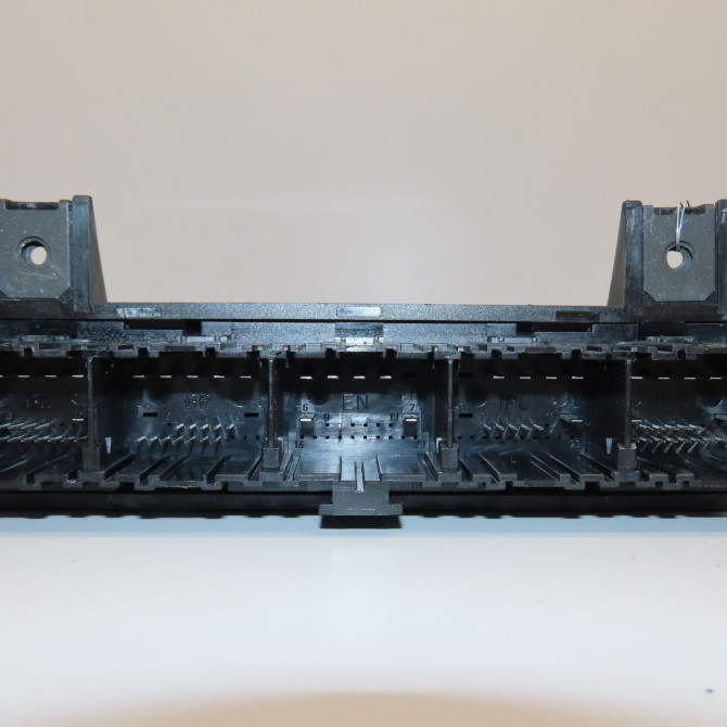 Boitier verrouillage centralise porte occasion FORD FIESTA V Phase 2 10-2005->10-2008 1.4 TDCI 2