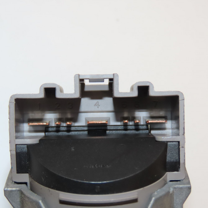 Kit serrures + antivol occasion FORD FIESTA VI Phase 1 10-2008->11-2012 1.2i 60ch Ambiente 1831491 2