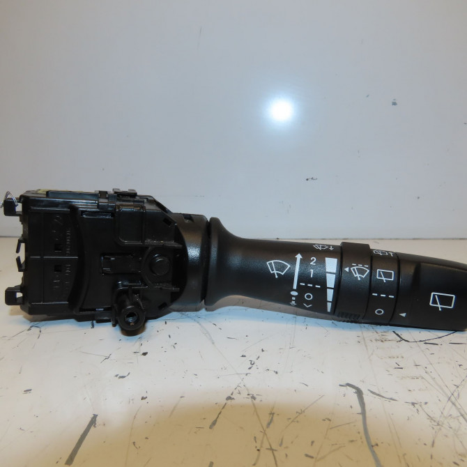 Commande essuie glace occasion KIA RIO III Phase 1 06-2011->... 1.1 CRDI 75ch 934202V560 1