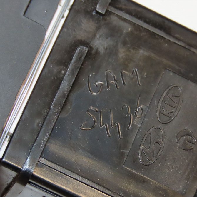 Bouton de warning occasion KIA RIO III Phase 1 06-2011->... 1.2i 85ch 937901W000 4