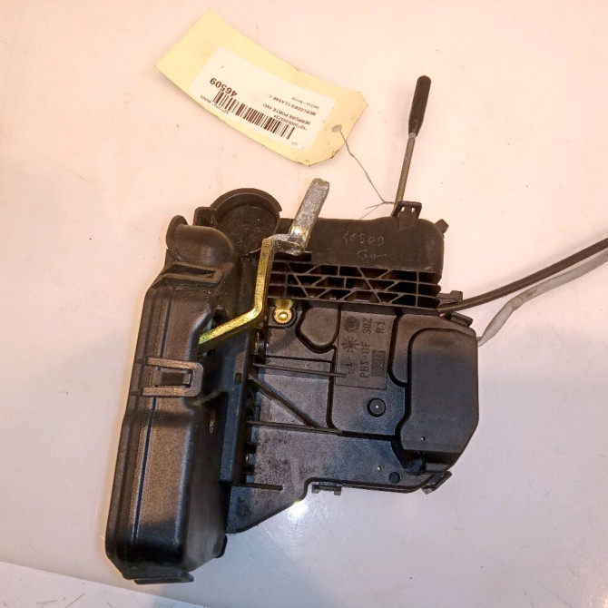 Serrure porte avd occasion MERCEDES CLASSE C COUPE SPORT II Phase 1 03-2001->03-2004 2037200835 2