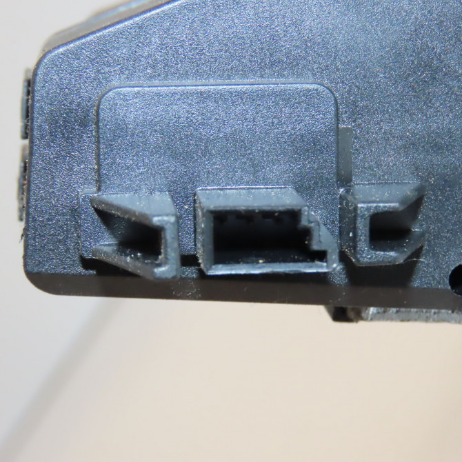 Serrure hayon occasion  2037400235 3