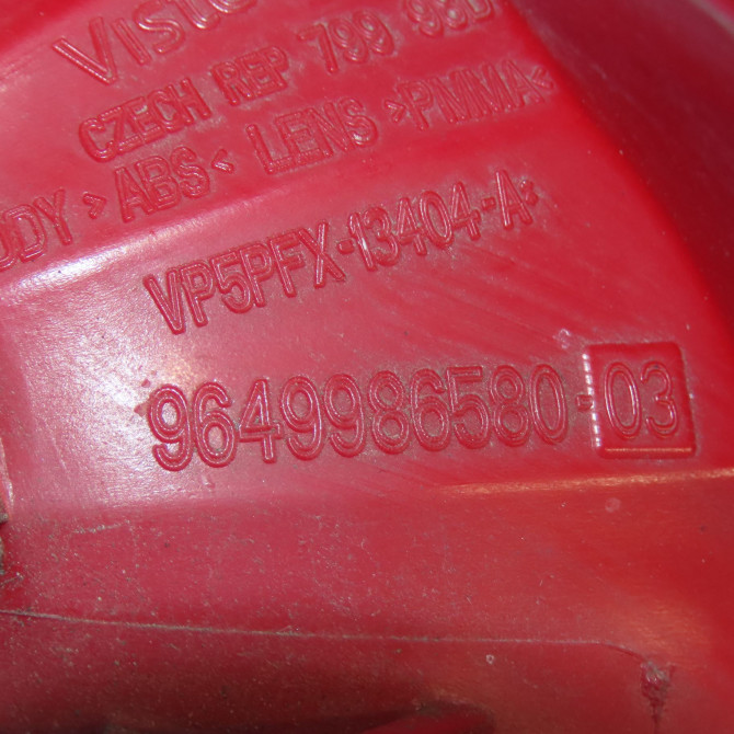 Feu arrière droit occasion PEUGEOT 207 Phase 1 04-2006->06-2013 1.4 HDI 6351Y7 4