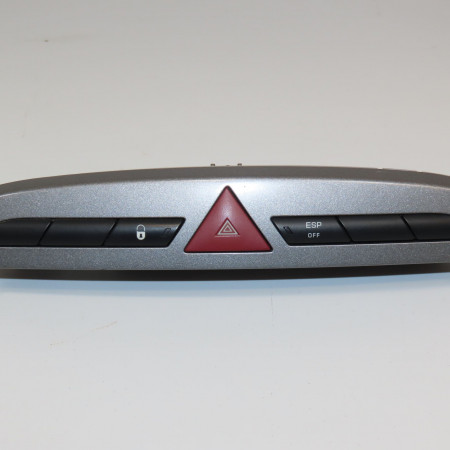Bouton de warning occasion PEUGEOT 308 I Phase 1 09-2007->03-2011 1.6 HDI 16v 90ch 98060429XT