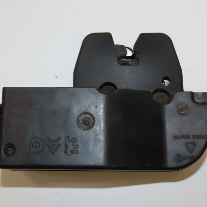 Serrure hayon occasion PEUGEOT 407 phase 1 SW 07-2004->07-2008 1.6 HDI 110ch 871987 2