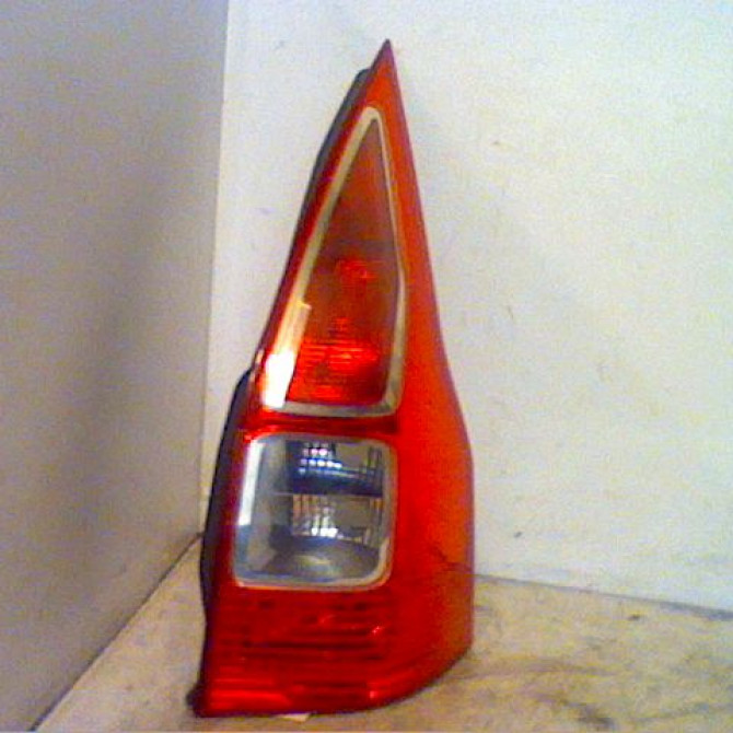 Feu arrière droit occasion RENAULT MEGANE II Phase 1 09-2003->12-2005 8200417351 1