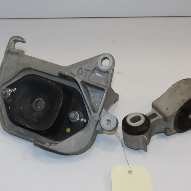 Support moteur occasion RENAULT ESPACE V Phase 1 02-2015->... 1.6 DCI 160ch 1