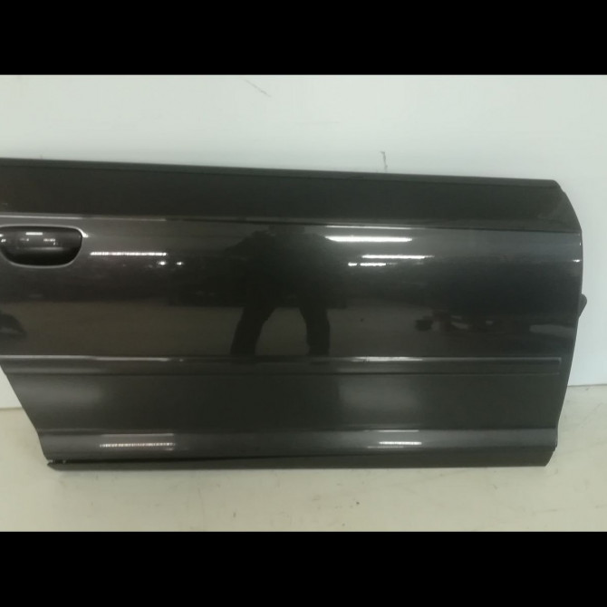 Porte avant droite occasion AUDI A3 II Phase 1 06-2003->06-2008 1.9 TDi 8P3831052D 1
