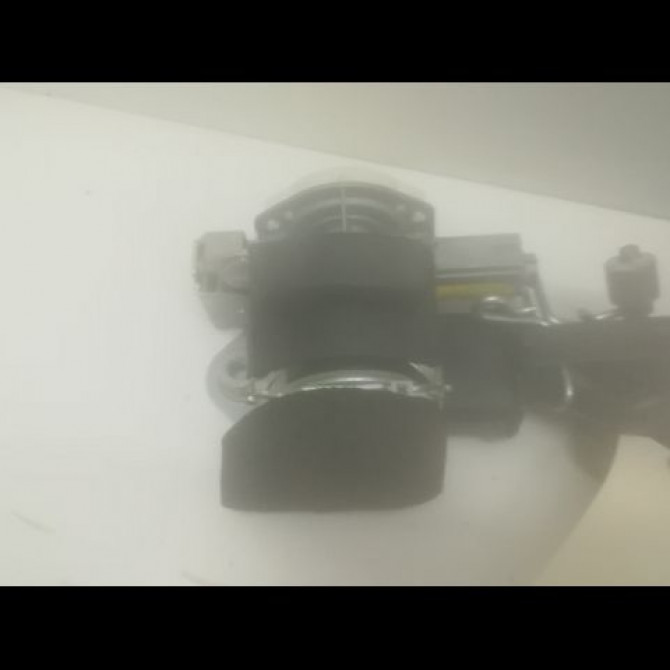 Ceinture avant droite occasion FORD FIESTA VI Phase 1 10-2008->11-2012 1.4 TDCI 70ch 1813028 2